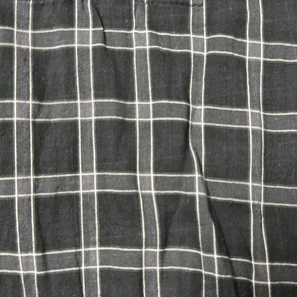 Gap XS Flutter Sleeve Black and White Checkered Blouse - Picture 12 of 12